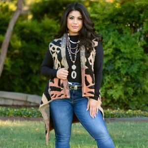 NWT! Stylish Boho Leopard Print Sweater Vest! ❤️